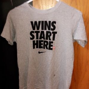 Nike tee